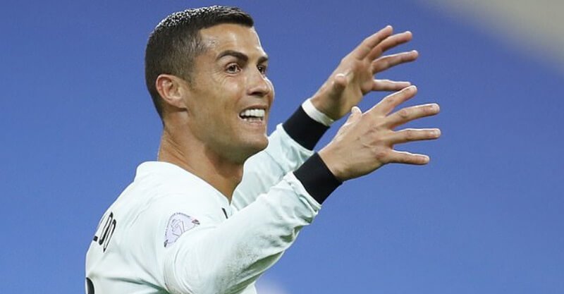 Cristiano Ronaldo no embate entre França e Portugal na Liga das Nações