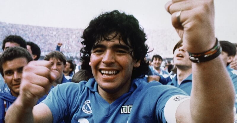 Diego Maradona festeja título pelo Nápoles