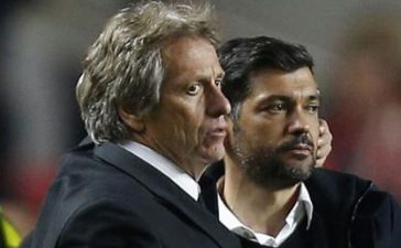 Jorge Jesus, treinador do Benfica, com Sérgio Conceição, treinador do FC Porto