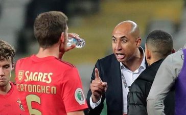 Indignação de Luisão após a derrota do Benfica na final da Supertaça