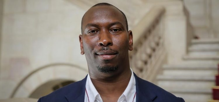 Mamadou Ba, dirigente e ativista da SOS Racismo