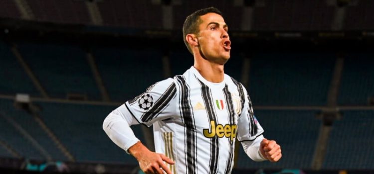 Cristiano Ronaldo festeja golo no Barcelona-Juventus