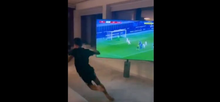 A reação de Cristianinho ao golo de Cristiano Ronaldo na Taça de Itália