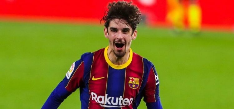 Francisco Trincão festeja golo pelo Barcelona ao Alavés