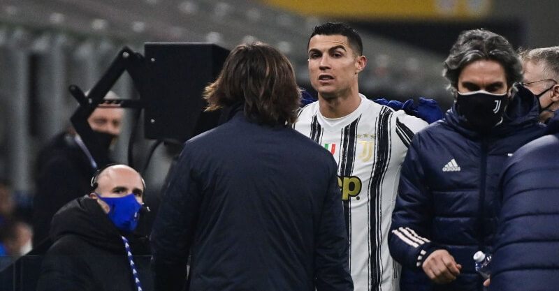 Cristiano Ronaldo substituído no Inter-Juventus