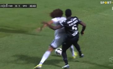Lance de alegado penalti de Nuno Mendes sobre Tomás Tavares no Farense-Sporting