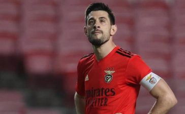 Pizzi, médio do Benfica, pensador