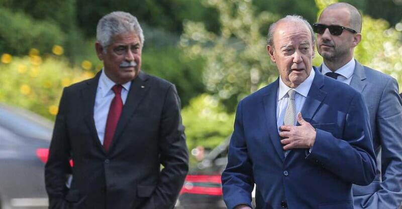 Pinto da Costa, presidente do FC Porto, e Luís Filipe Vieira, presidente do Benfica