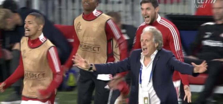 Jorge Jesus festeja apuramento do Benfica para a Liga dos Campeões