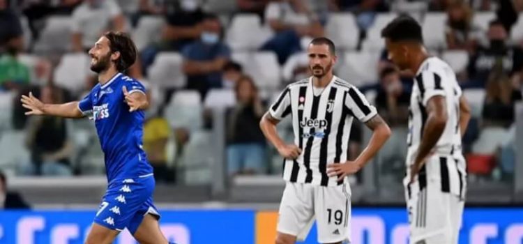 Jogadores da Juventus na derrota diante do Empoli