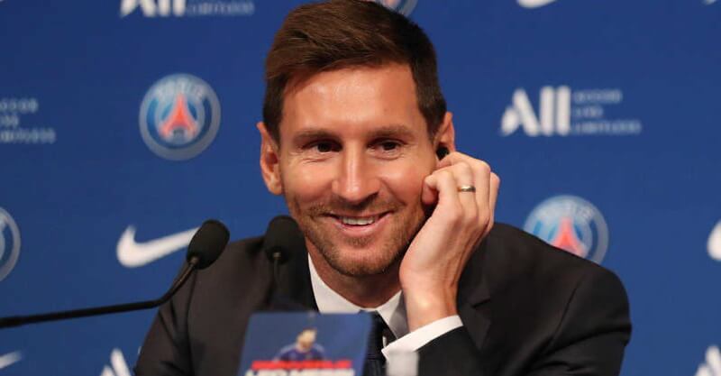 Lionel Messi na apresentação como jogador do PSG