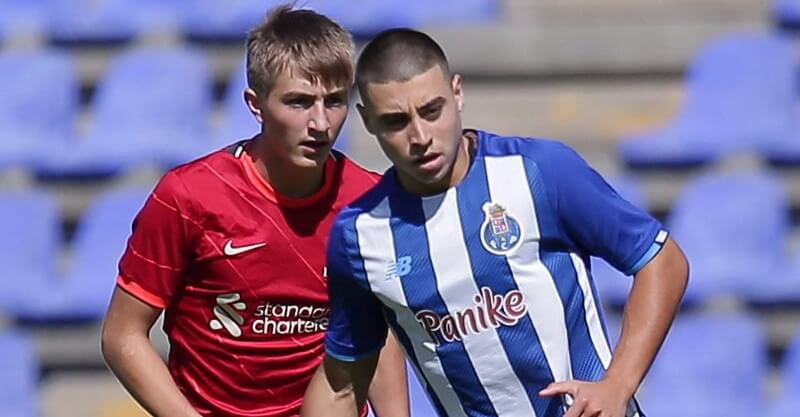 Equipa sub-19 do FC Porto empata com o Liverpool na Youth League