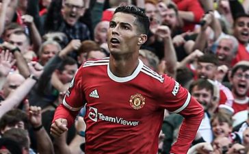 Cristiano Ronaldo bisa na vitória do Manchester United sobre o Newcastle