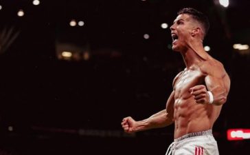 Cristiano Ronaldo eufórico com o golo da vitória do Man. United sobre o Villarreal