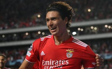 Darwin Nuñez celebra golo pelo Benfica