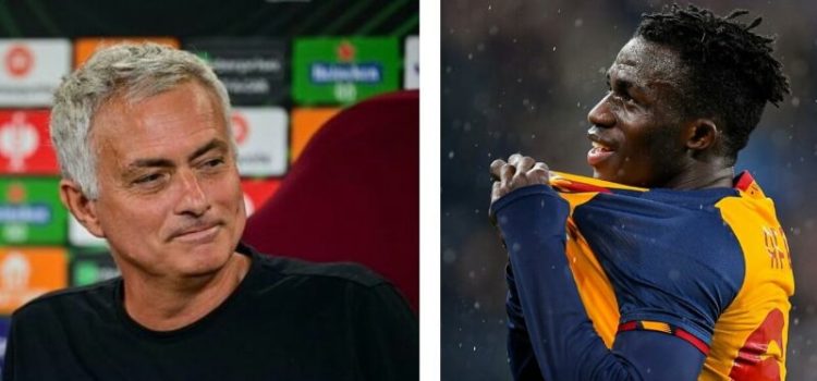 José Mourinho e Afeni-Gyan após o embate entre o Génova a AS Roma