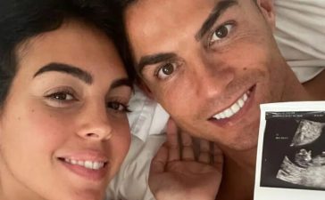 Cristiano Ronaldo e Georgina Rodríguez mostram a ecografia dos gémeos