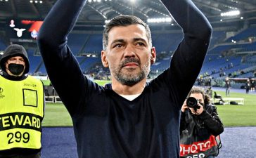 Sérgio Conceição saúda adeptos da Lazio