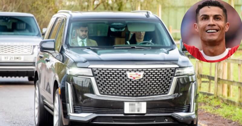 Cristiano Ronaldo a caminho do treino do Manchester United no seu Cadillac Escalade