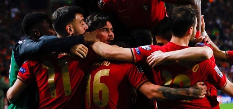 Portugal vence Turquia no playoff