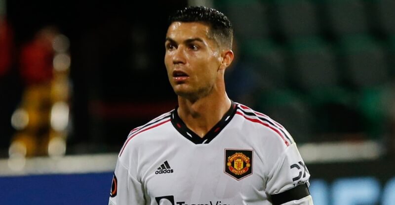 Cristiano Ronaldo em ação no jogo entre o Sheriff e o Manchester United