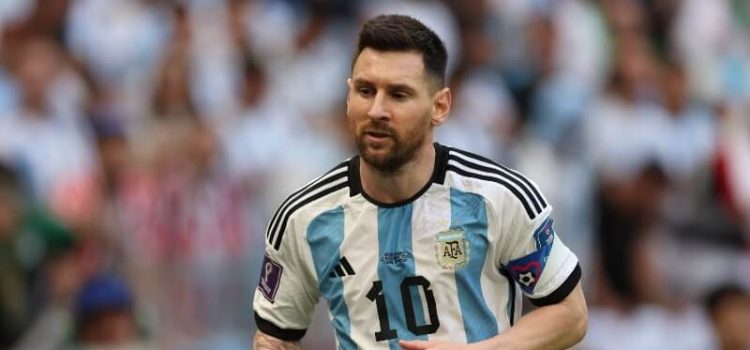 Lionel Messi no Argentina-Arábia Saudita no Mundial 2022