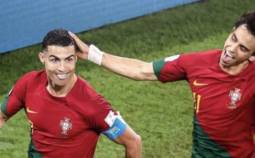 Cristiano Ronaldo e João Félix no Portugal-Gana do Mundial 2022