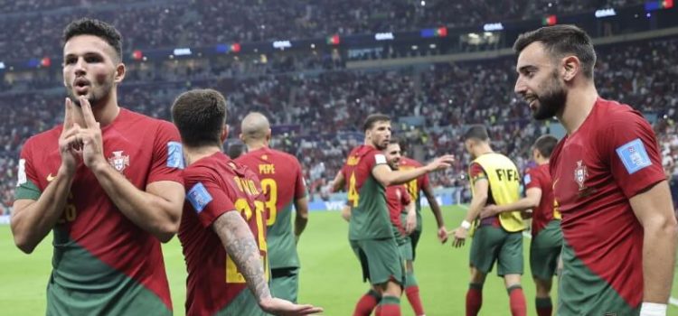 Jogadores da Seleção Nacional celebram vitória no Portugal-Suíça