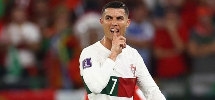 Cristiano Ronaldo a mandar calar alguém no Coreia do Sul-Portugal