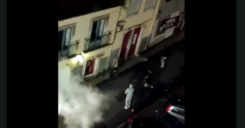 Alegados adeptos destroem bar em Lisboa