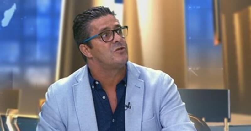Fernando Mendes, comentador afeto ao Sporting, num programa da CMTV