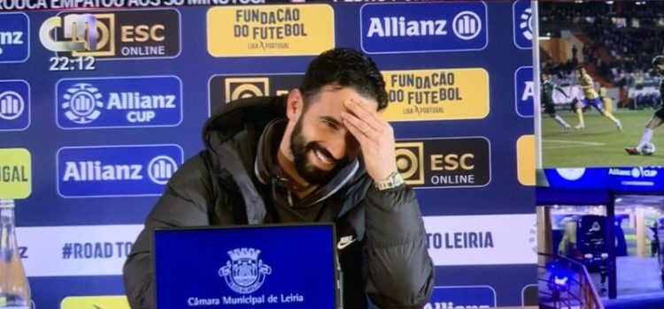 Rúben Amorim na conferência de imprensa que se seguiu ao Arouca-FC Porto