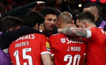 Jogadores do Benfica celebram golo de Gonçalo Ramos ao Boavista