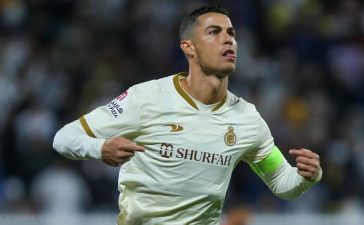 Cristiano Ronaldo celebra hat trick no Dhamk-Al Nassr