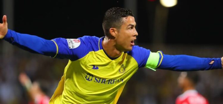 Cristiano Ronaldo celebra poker no Al Nassr-Al Wehda