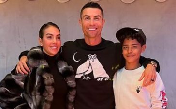 Cristiano Ronaldo, Georgina Rodríguez e Cristianinho no 38º aniversário do craque português