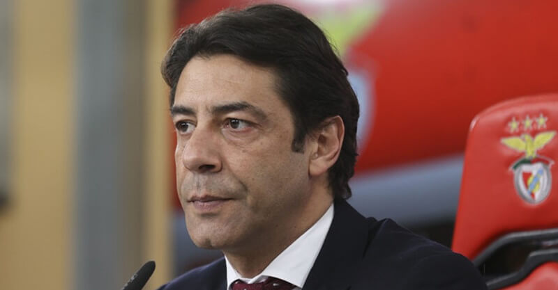 Rui Costa, presidente do Benfica, em conferência de imprensa