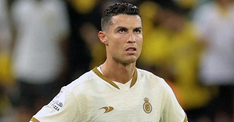 Cristiano Ronaldo irritado após derrota do Al Nassr contra o Al-Ittihad