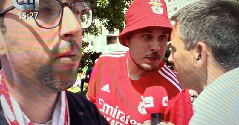 Adepto do Benfica confronta jornalista da CMTV.