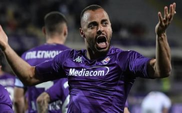 Arthur Cabral, atacante da Fiorentina que vai reforçar o Benfica