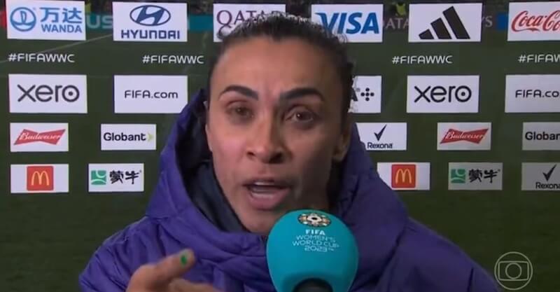 Discurso emocionante de Marta após eliminação do Brasil do Mundial Feminino