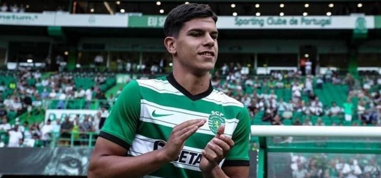 Mateus Fernandes, jovem médio do Sporting