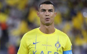 Cristiano Ronaldo insatisfeito num jogo do Al Nassr