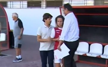 Dolores Silva, jogadora do SC Braga placada por elemento do Benfica