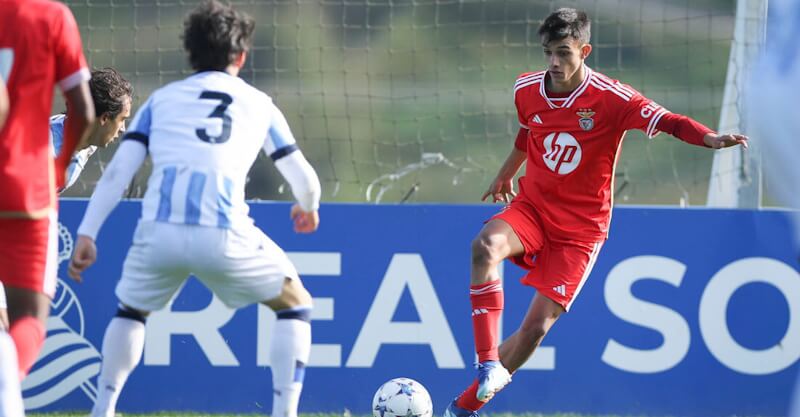 Jogo entre Benfica e Real Sociedad na Youth League.