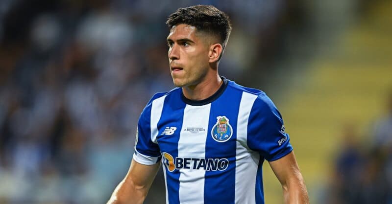 Fran Navarro, avançado que está de saída do FC Porto.