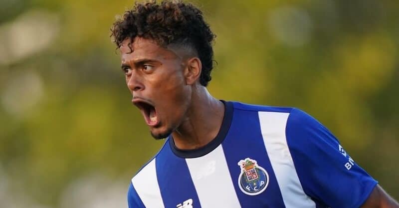 Gonçalo Borges, jovem extremo do FC Porto.