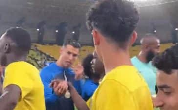 Cristiano Ronaldo ralha com Cristianinho antes do Al Nassr-Al Fateh.