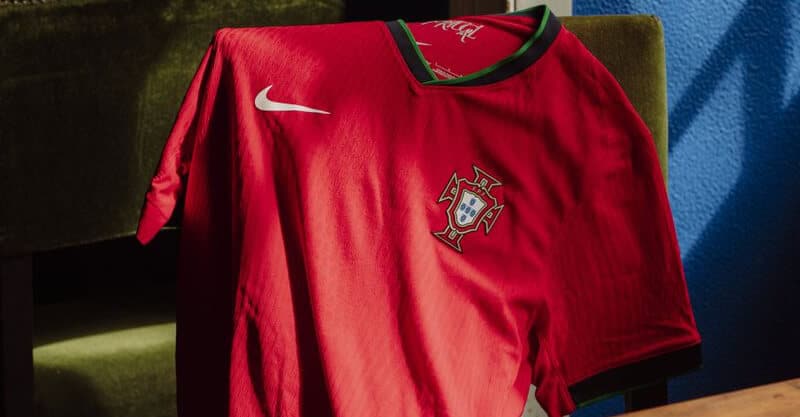 Camisola que Portugal vai exibir no Euro 2024.
