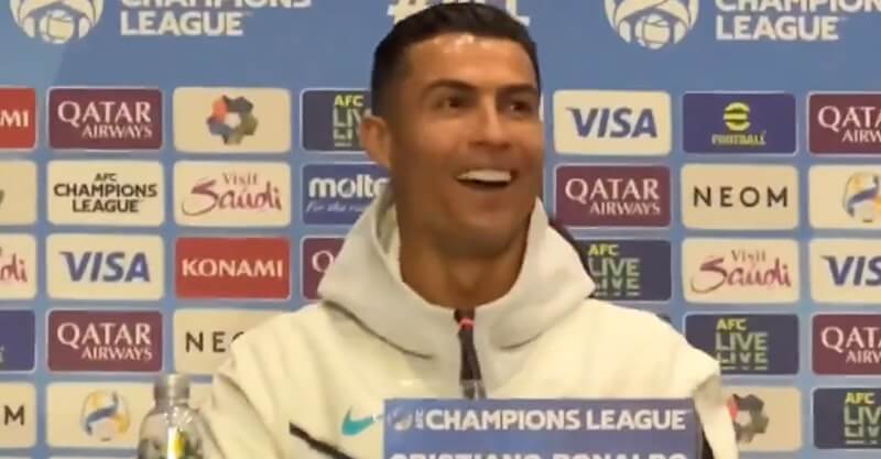Cristiano Ronaldo na antevisão ao Al Nassr-Al Ain.